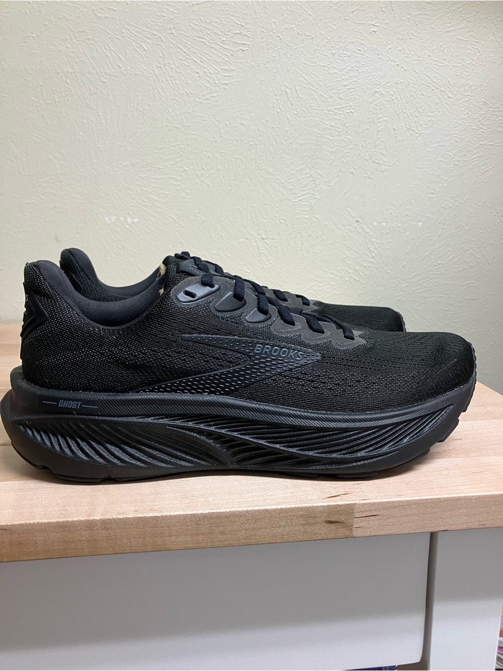 Brooks Ghost 17